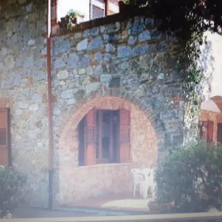 Tre Laghi Vista Paradiso Piscina Acqua Salata Provincia Perugia Conf Toscana 22 Posti 别墅