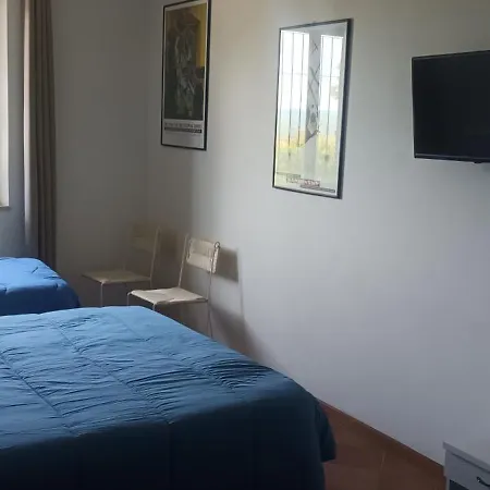 Tre Laghi Vista Paradiso Piscina Acqua Salata Provincia Perugia Conf Toscana 22 Posti * קאסטיגליונה דל לאגו